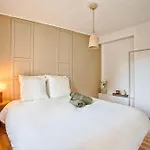 Le Cheron - Confort, Wi-fi & Commerces A Deux Pas