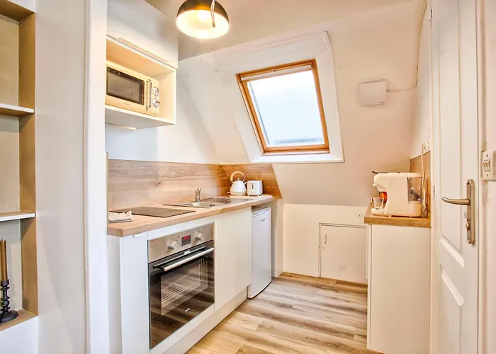 Le Cheron - Confort, Wi-fi & Commerces A Deux Pas Apartment Caen